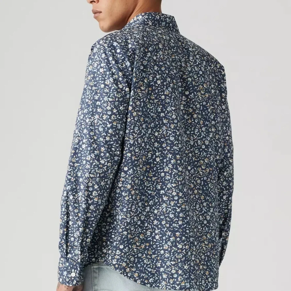 Levi's Classic One Pocket Standard Fit Floral Button-Up Shirt NWT 3XL